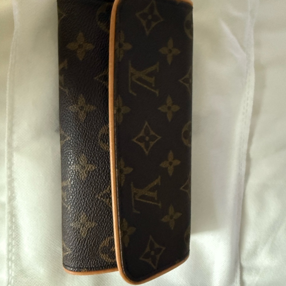 Louis Vuitton Monogram Twin GM clutch/crossbody